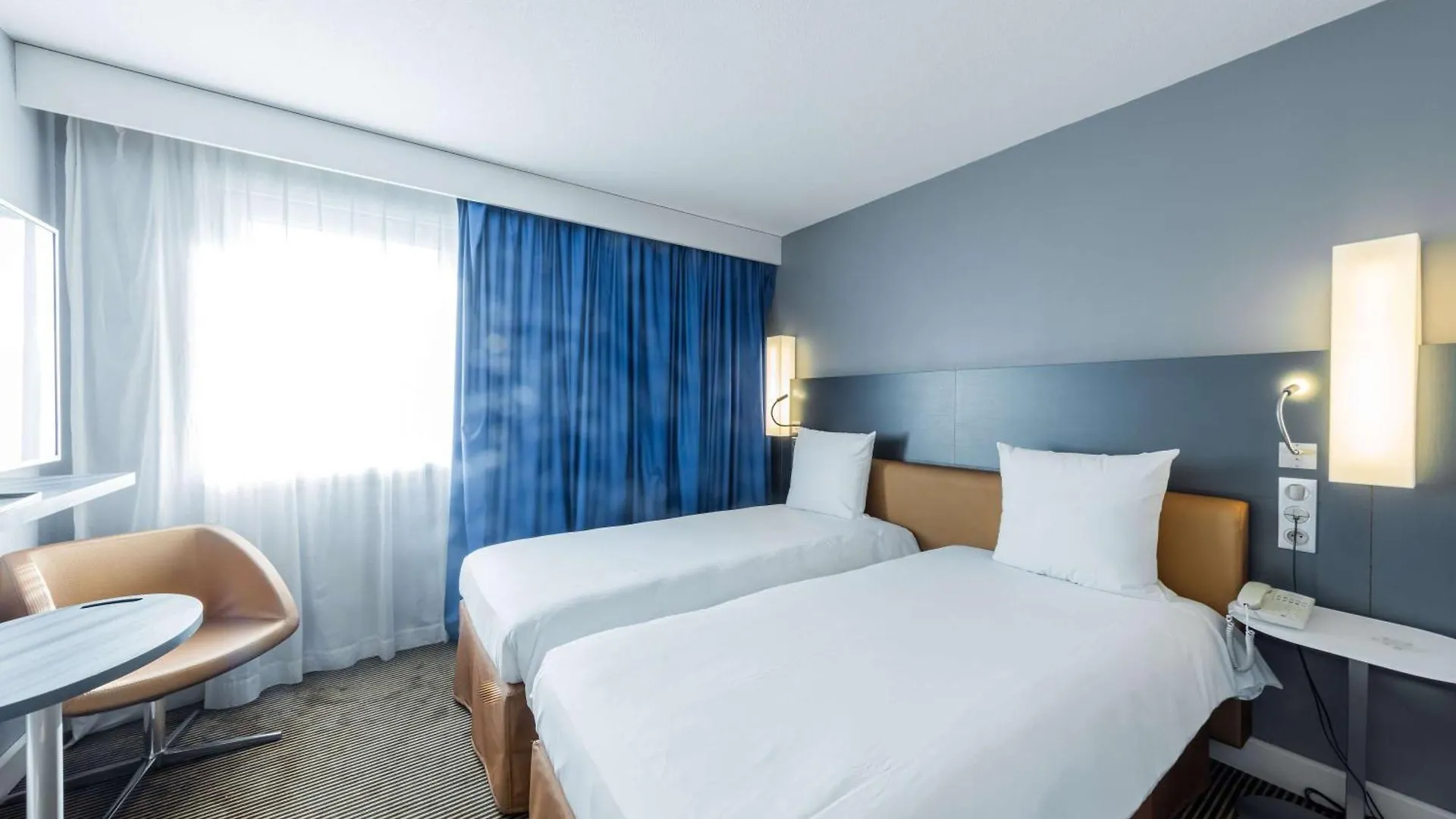 Mercure Paris Massy Gare Tgv 4*, Massy (Essonne) France