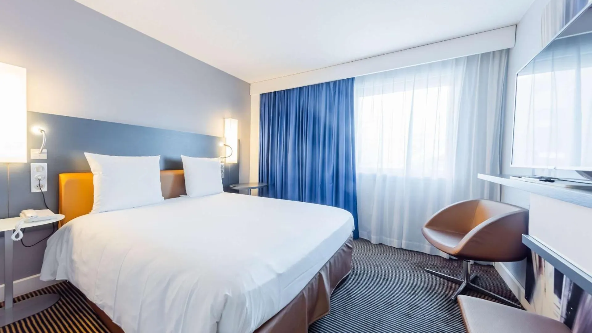 Mercure Paris Massy Gare Tgv 4*, Massy (Essonne) France