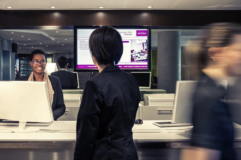Mercure Paris Massy Gare Tgv